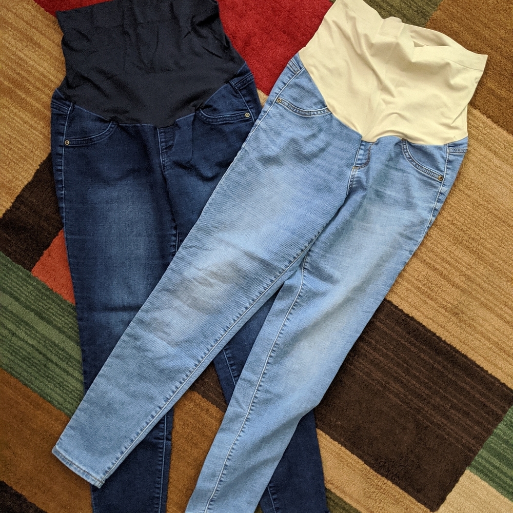 Maternity skinny jeans